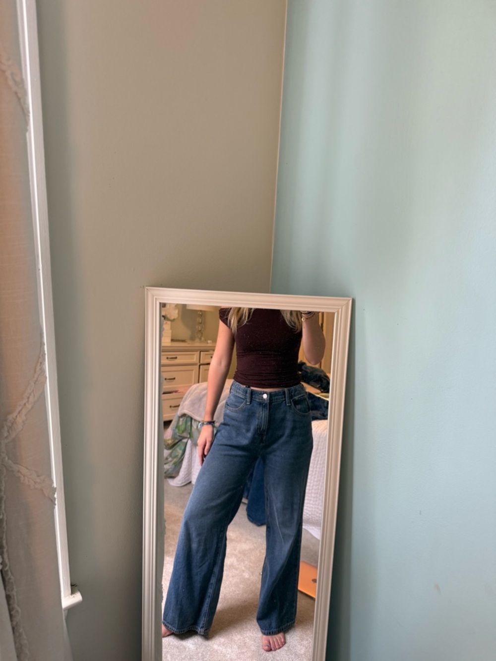 Old Navy Wide-Leg Jeans in Dark Blue